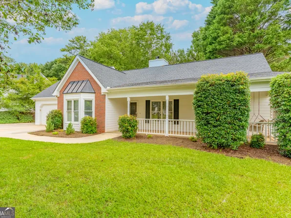 70 Summer Walk Dr, Covington, GA 30016