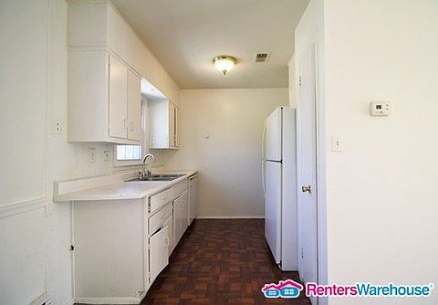 2nd image of 14223 Fisher Ave