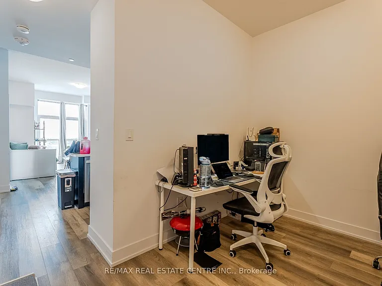 470 Dundas St E #1206 — Photo 22