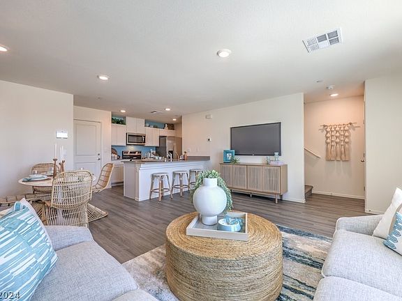 5th image of 2566 Angels Trumpet Ave #59