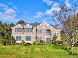 81 Mill Pond Rd, Jackson, NJ 08527
