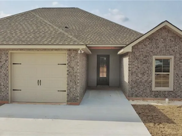 42673 Hinson Rd #B, Hammond, LA 70403