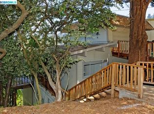 6633 Snake Rd, Oakland, CA 94611