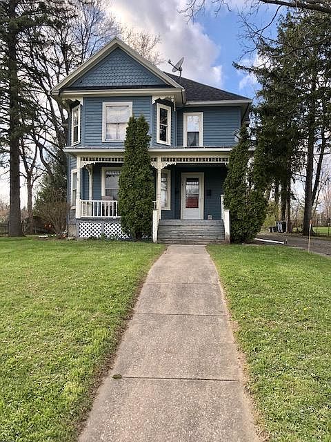 1st image of 304 Gibson St