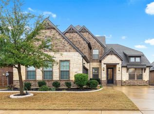 940 Merion Dr, Burleson, TX 76028