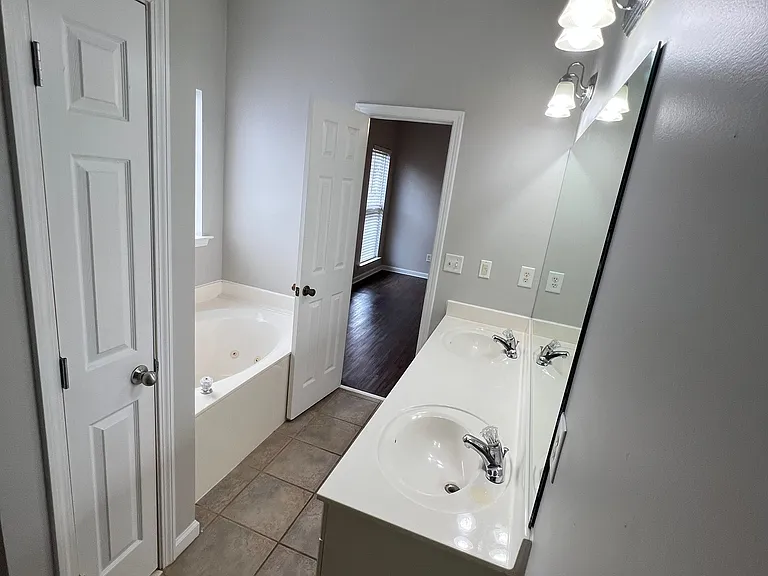 1274 Pebble Creek Cir — Photo 23