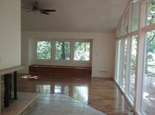 90 N 2nd St, CHILLICOTHE, IL 61523