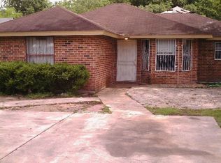 1006 W Vestal Pl, San Antonio, TX 78221