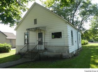 415 S State, Divernon, IL 62530