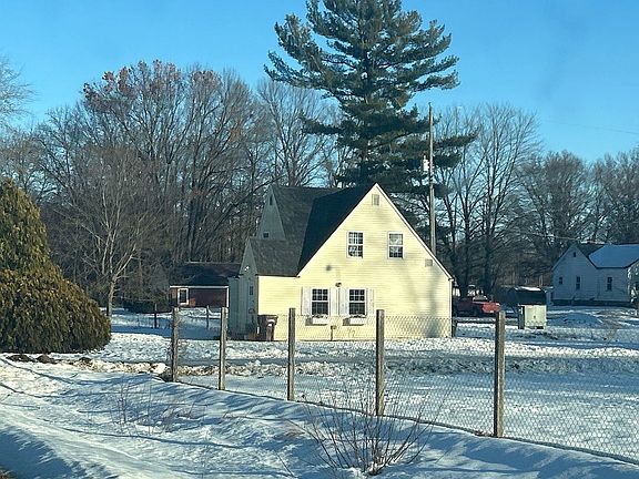 2nd image of 2991 Violet Ave