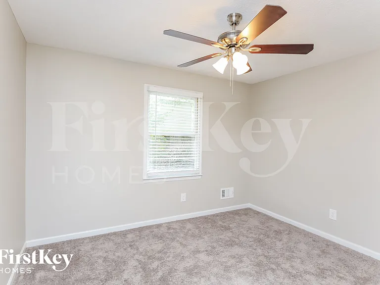5417 Hulsey Cir — Photo 11