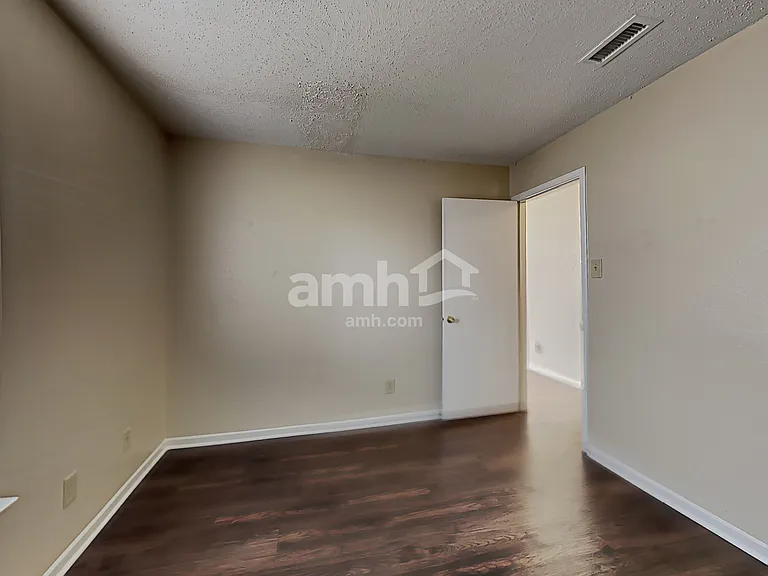 8629 Blooming Grove Dr — Photo 24