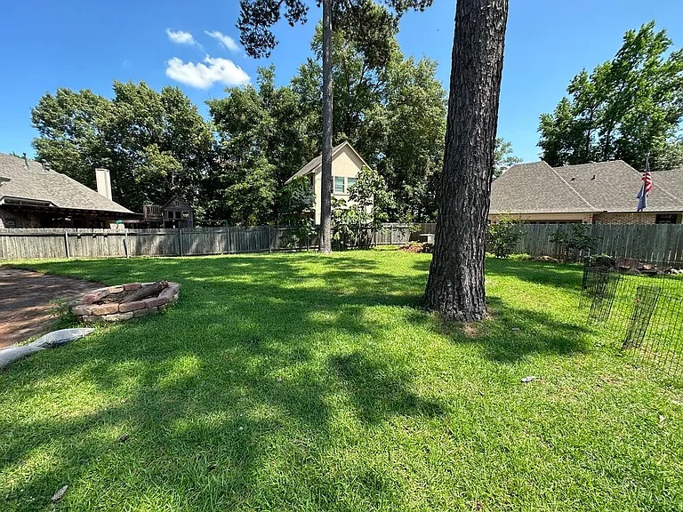 802 Grey Fox Cir — Photo 13