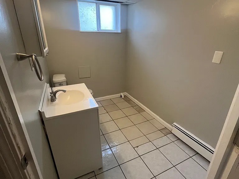 29 1/2 Ringgold St — Photo 3