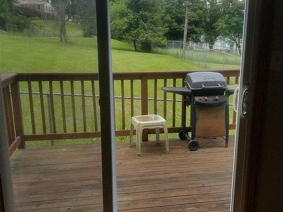 4th image of 1006 Marcus Ct