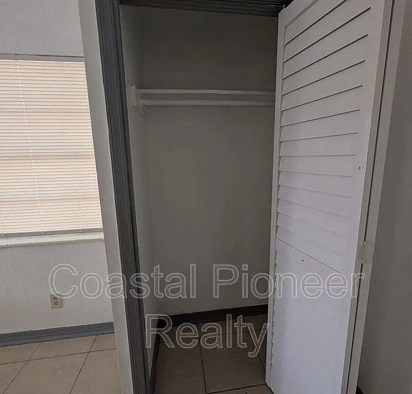 3721 N Whittier St — Photo 20
