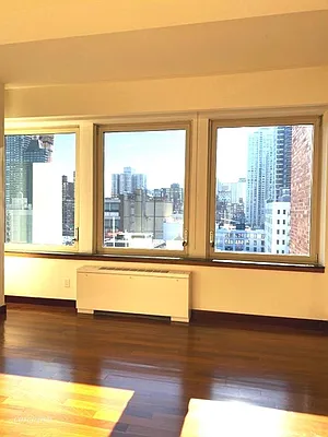 Rented by Corcoran | media 79