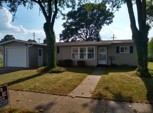 914 Prospect Ave NW, New Philadelphia, OH