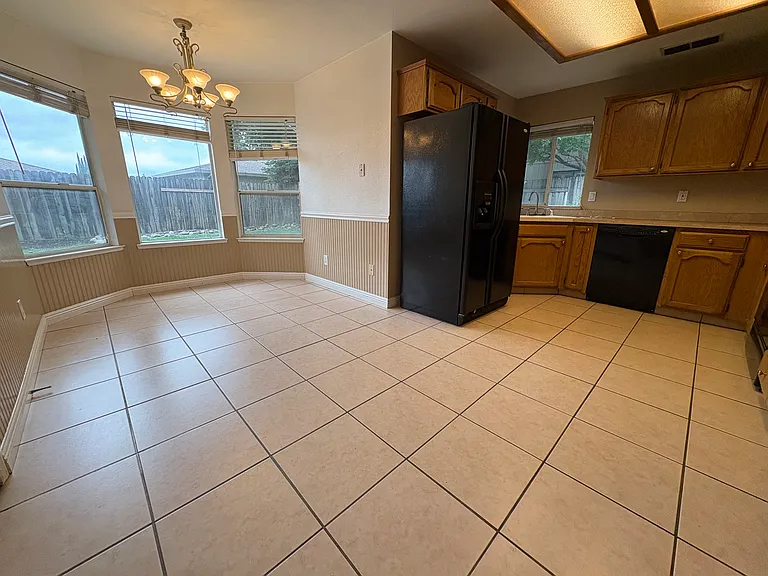 1786 Corsica Dr — Photo 8