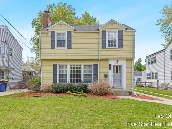 938 Alger St SE, Grand Rapids, MI 49507