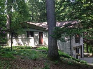 46 Seldom Seen Rd, Bradfordwoods, PA 15015
