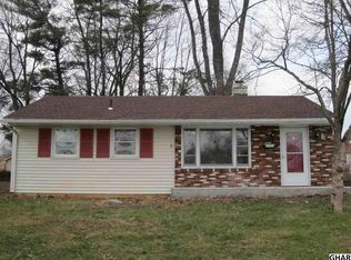 8 Walnut Cir, Camp Hill, PA 17011