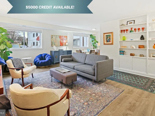 3355 University Blvd W #T-2, Kensington, MD 20895