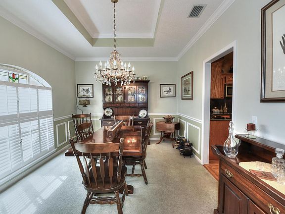 3rd image of 1186 Perregrine Cir W