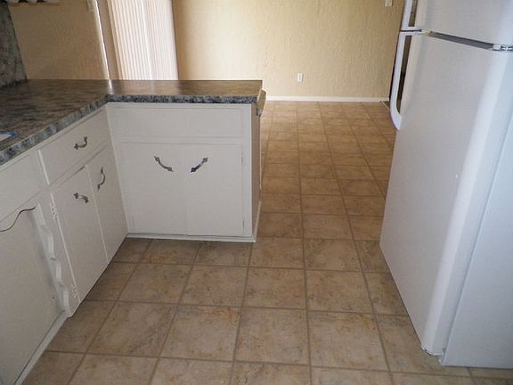 5th image of 1717 NW 49th St