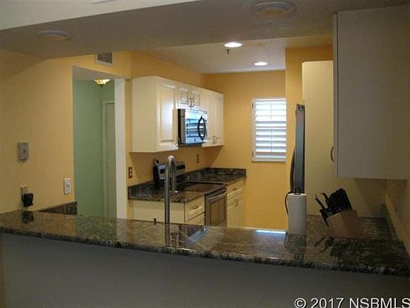 4th image of 445 Bouchelle Dr APT 101