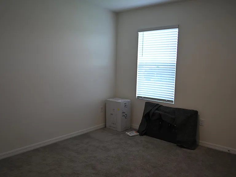 1341 Middle Lake Dr — Photo 19