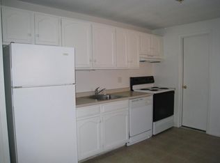 345 Main St APT B6, East Haven, CT 06512