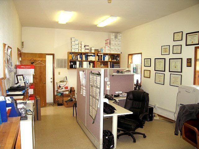 2nd image of 800 Bond Dr Ste 3
