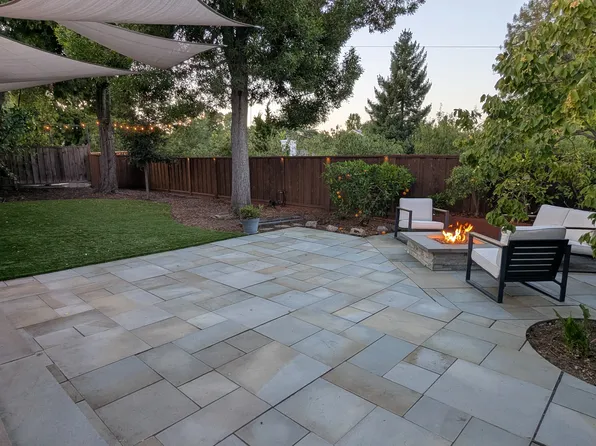 913 Pleasant Hill Rd, Redwood City, CA 94061