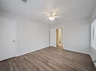 229 Windsor Point Rd APT 2F, Columbia, SC 29223
