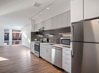 837 Beacon St #304, Boston, MA 02215