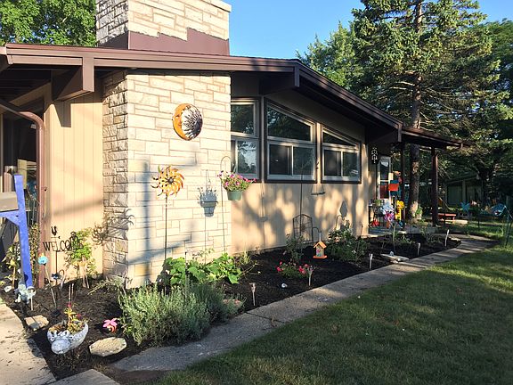 2nd image of 7120 W Wedgewood Dr
