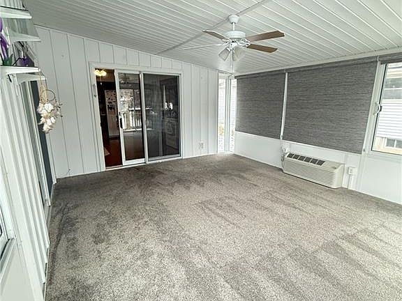 4th image of 6225 NE Normandy Dr