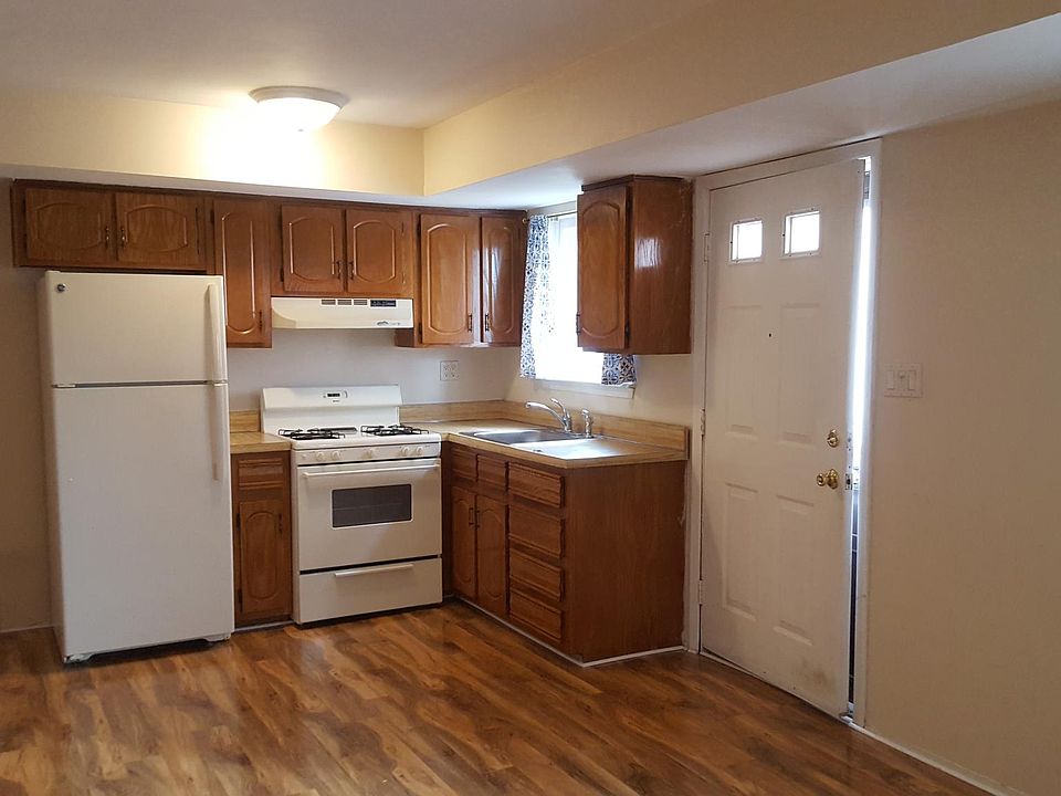 1st image of 571 Stewart Ave