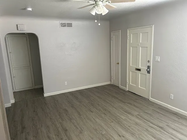 605 Arvin St — Photo 4