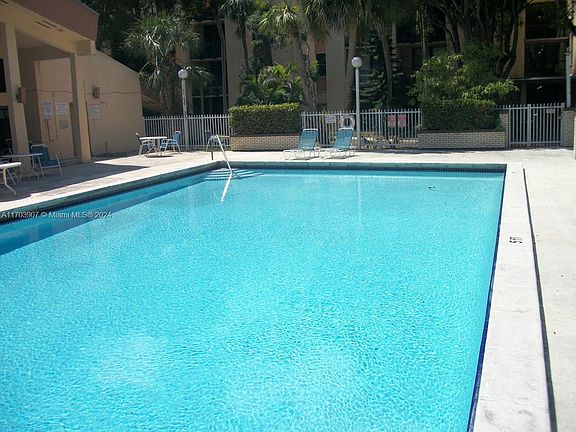 3rd image of 14301 N Kendall Dr #312B