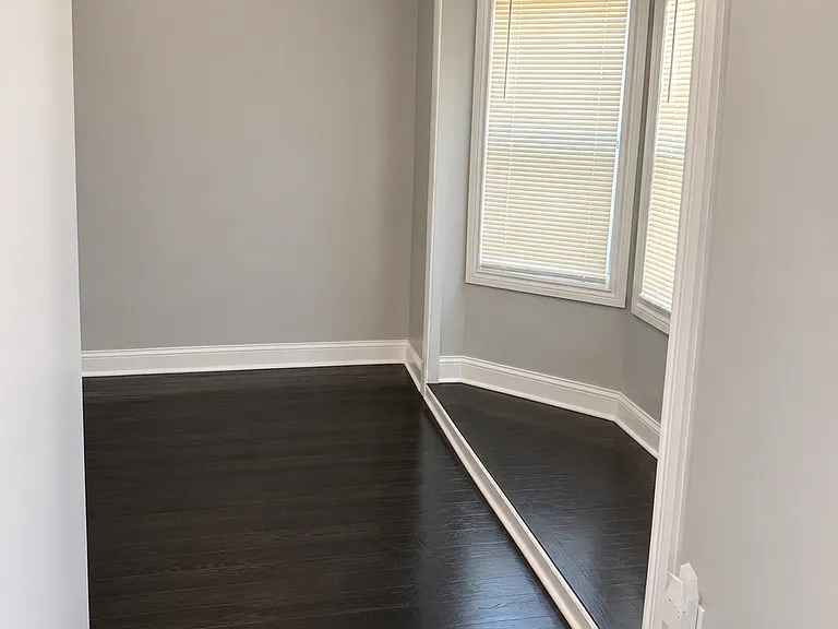 5617 S Lafayette Ave — Photo 6