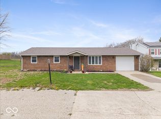 1009 S Sarasota Dr, Yorktown, IN