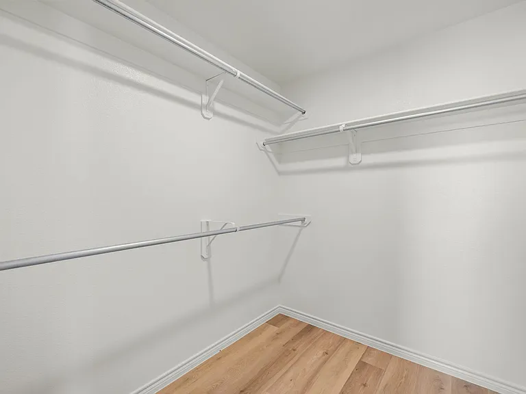 11409 N Cres #2800-B — Photo 27