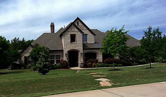 1st image of 5401 Pebble Creek Dr