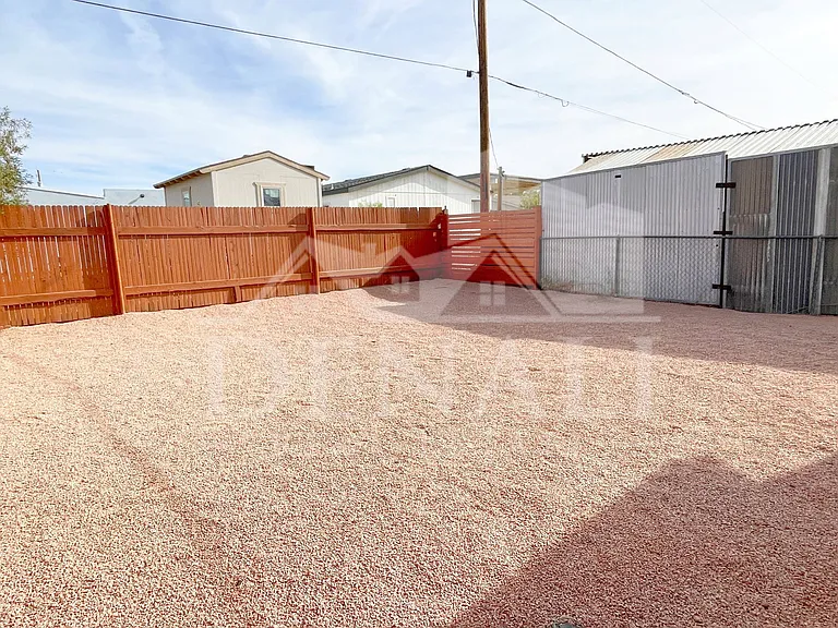 733 S 96th Pl #2 — Photo 19