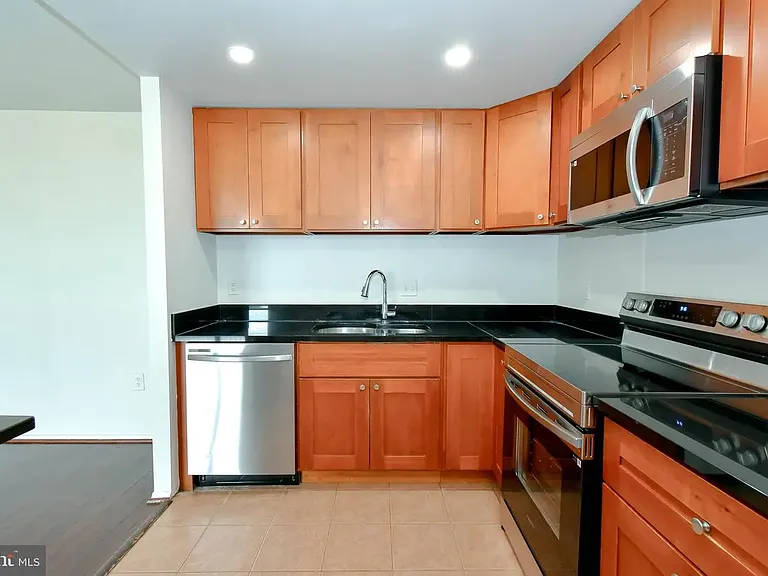 6300 Stevenson Ave #1224 — Photo 9