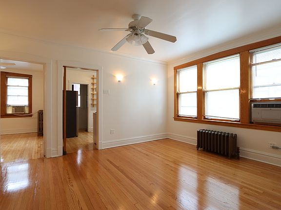 5th image of 1141 N Damen Ave #2F