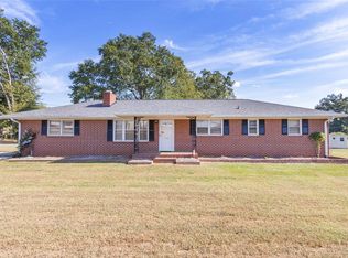 2501 Dobbins Bridge Rd, Anderson, SC 29626