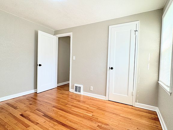 5th image of 1808 N 40th St